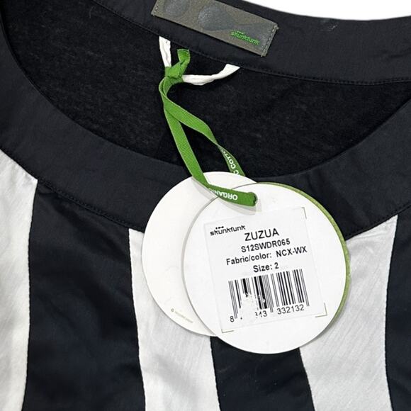 Black and White Mini Dress - Picture 3 of 9